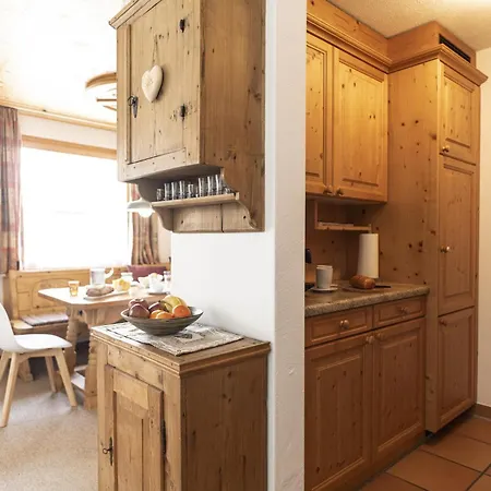 Apartment Chasa Grusaida,