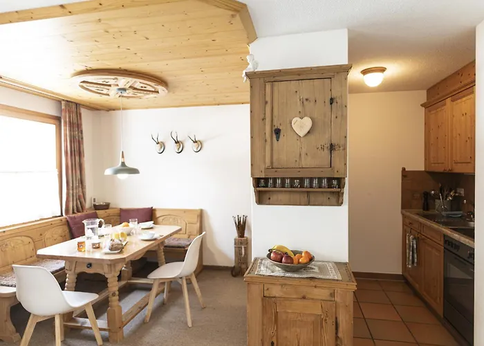 Chasa Grusaida, 武尔佩拉